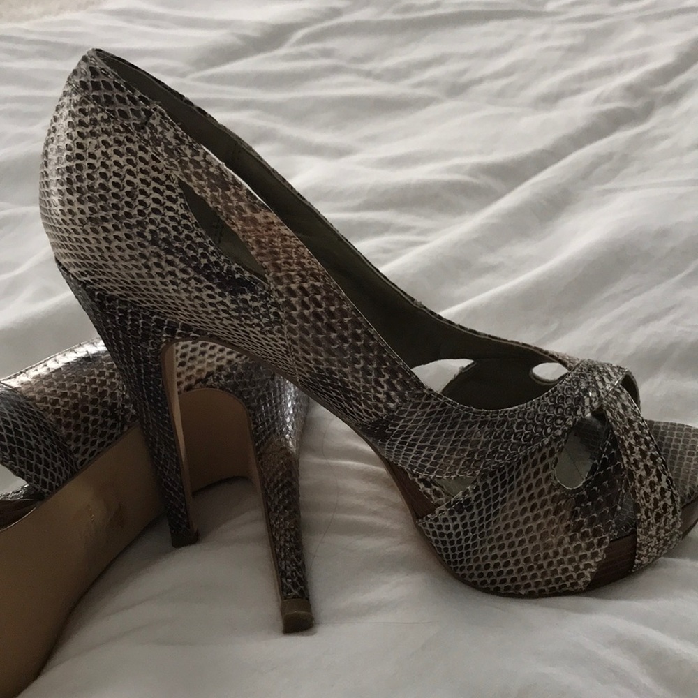 Bakers Alligator Stilettos